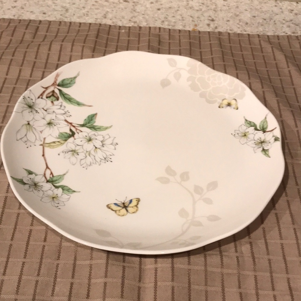 ZEN Zenhankook Dinner Plate From Indonesia